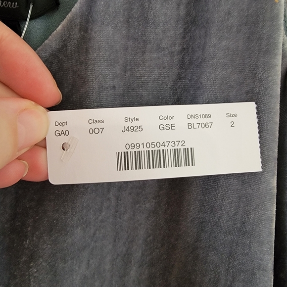 NWT J. Crew Velvet Tank Top Gray Size 2 - Picture 5 of 6